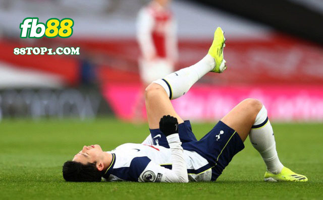 Son Heung Min bị chấn thương trong trận gặp Arsenal 